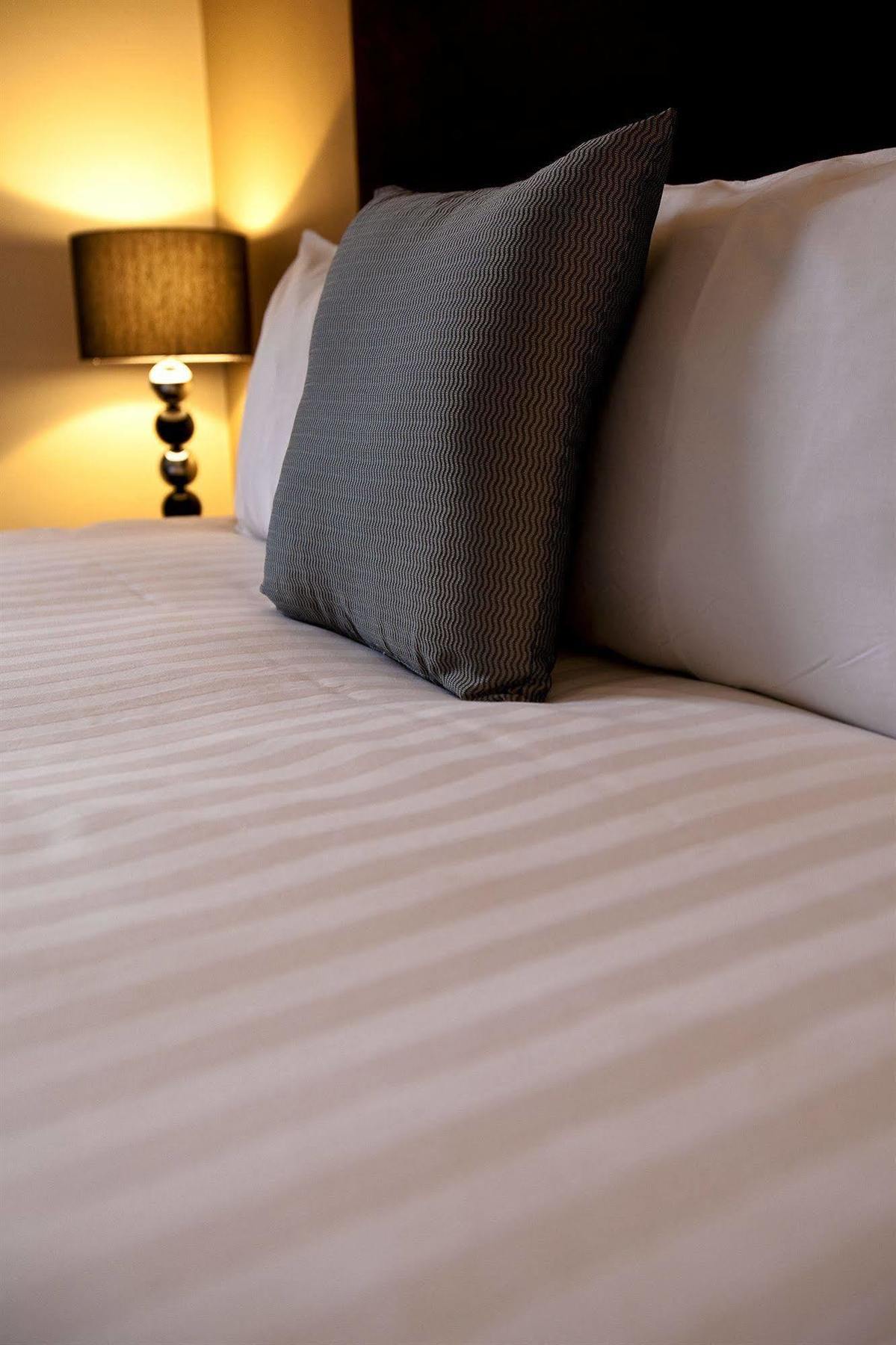 The - Putney Hotel London